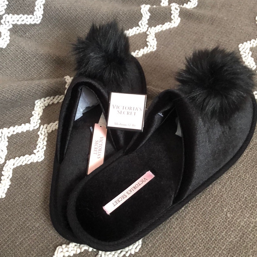 Victoria’s Secret Pom Pom Slippers